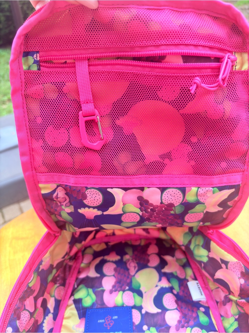 Baboon to the Moon Go-Bag mini backpack, hot pink bougainvillea - Picture 3 of 6